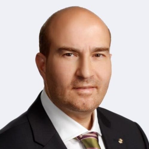 Moneer Khalaf – Formal Shot